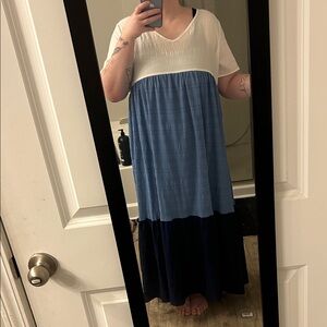 Colorblock Blue and Cream V-Neck Maxi Dress